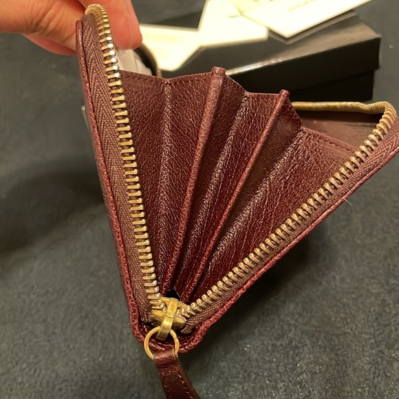 YSL Muse Deep Purple Leather Zippy Wallet EUC - Picture 8 of 13